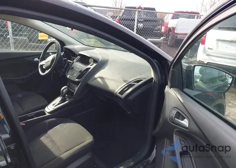 2018 Ford Focus Se z USA, uszkodzony, nr VIN 1FADP3F28JL203666